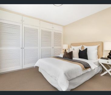 Stunning Water Views and Lock Up Garage - 6-month lease only, priva... - Photo 3