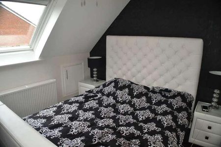 Alston Mews Thatcham, RG19 - Photo 2