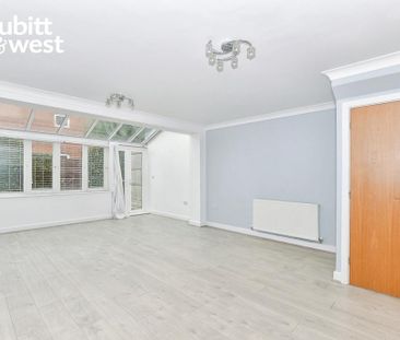 4 bedroom semi-detached house to rent - Photo 1