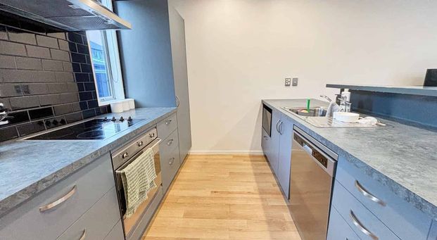 Colombo Street Elegance - Photo 1