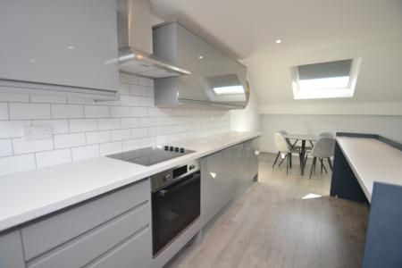 Lloyd Street South, Rusholme, Manchester, M14 - Photo 3