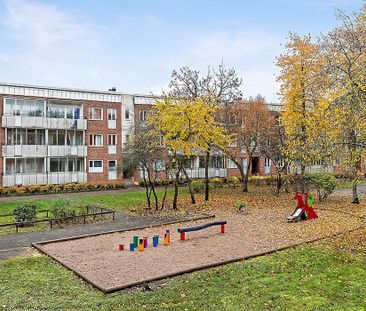 Tingvallavägen, Märsta - Photo 1