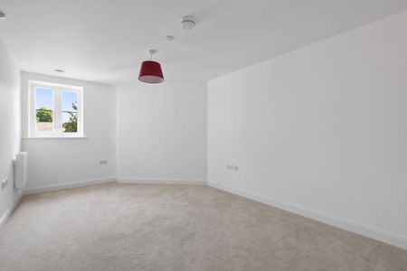 2 bedroom retirement property to rent - Photo 5