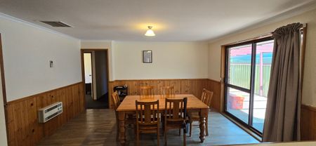 Three Bedroom Home - Photo 2