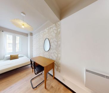 Location Appartement 4 pièces 63m² TROYES 10000 - Photo 2