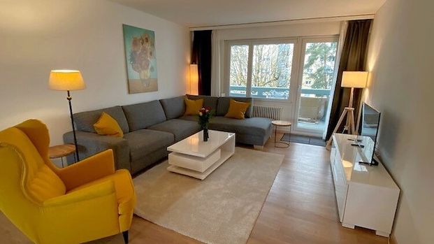 5½ Zimmer-Wohnung in Volketswil (ZH), möbliert - Photo 1
