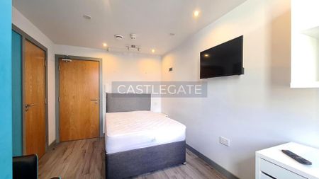 7 bedroom flat share to rent - Photo 3