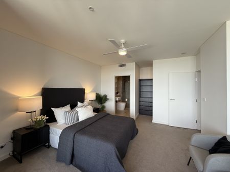 1001/509 Hunter Street NEWCASTLE NSW 2300 - Photo 4