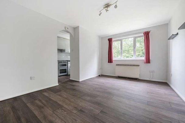 Scottwell Drive, Colindale, NW9 - Photo 1