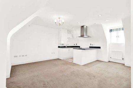Middle Mead, Cirencester, Gloucestershire, GL7 - Photo 2