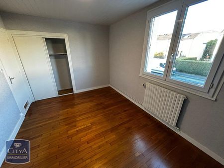 Location Maison 5 pièces 83m² CHOLET 49300 - Photo 2