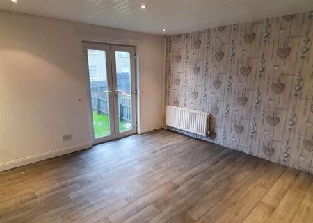 97 Ballyhalbert Gardens, Bangor, BT19 1SE - Photo 2