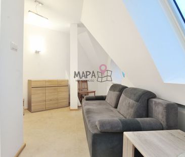 Kawalerka świeżo po remoncie - Zdjęcie 3