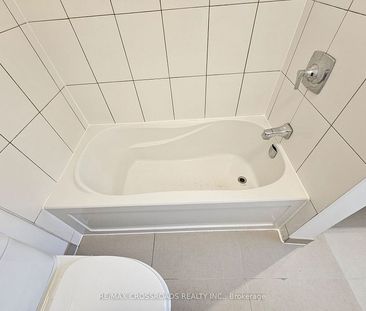 For Lease - 2170B Dufferin Street Unit# Upper Lvl, Toronto, Ontario - Photo 3