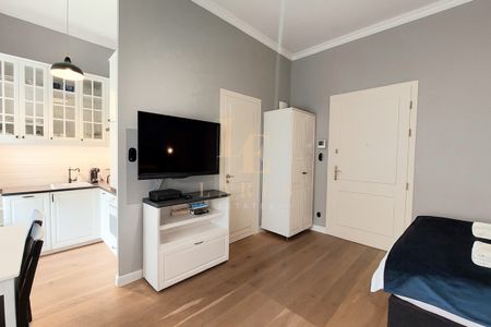 Luksusowa kawalerka w centrum Warszawy | Metro - Photo 2