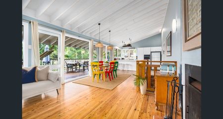 245 Lower Plateau Road, Bilgola Plateau NSW 2107 - House For Rent | Domain - Photo 2