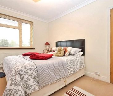 3 bedroom detached house to rent - Photo 6