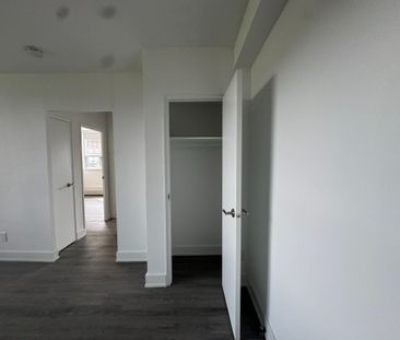 For Lease - 135 Tyndall Avenue Unit# 0521, Toronto, Ontario - Photo 6