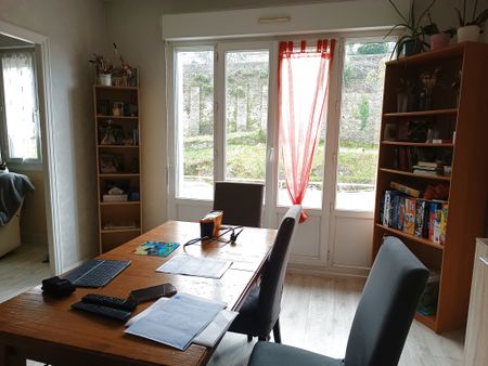 Location Appartement 3 pièces 78m² ST LO 50000 - Photo 2