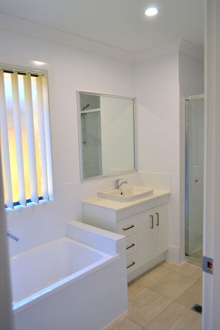 Charming and Convenient ! - Photo 5