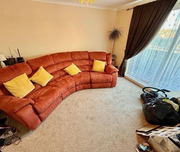 Town Wall Mews, Great Yarmouth - Photo 3