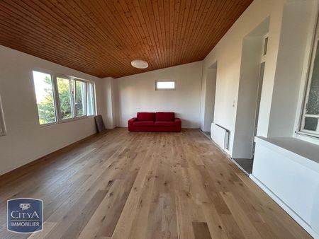 Location Appartement 4 pièces 120m² LA ROCHELLE 17000 - Photo 2