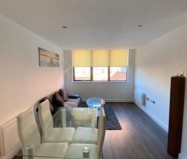 1 bed Apartment in Madison House 92 Wrentham Street, Birmingham, B5... - Photo 2