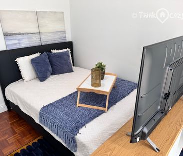 Sunshine West - Photo 3