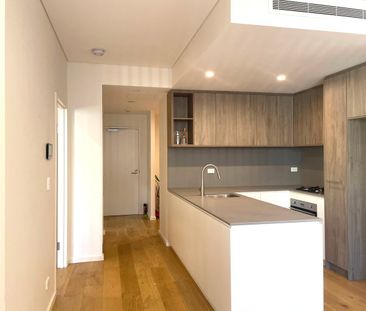 TRENDY INNERWEST LIVING ENVIRONMENT Near to all amenities. Near to ... - Photo 3