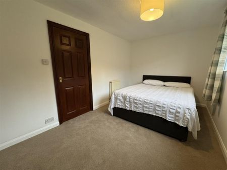 Edgcott Road, Minehead - Photo 4