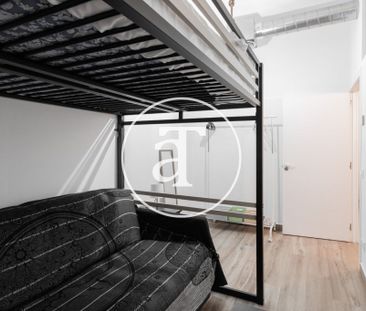 Monthly rental apartment with 4 bedrooms, and 1 bathroom in Moncloa - Photo 3