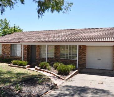 Prime Location Close to Schools & Shops! - Photo 6