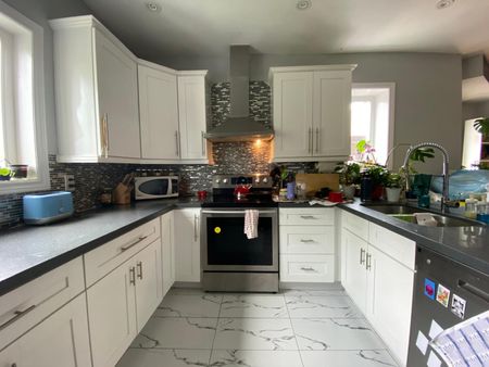 For Lease - 446 Crawford Street Unit# 2nd/3rd, Toronto, Ontario - Photo 5