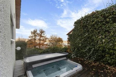 Votre nouvelle maison temporaire - maison individuelle individuelle dans un emplacement privilégié avec vue partielle sur le lac - Photo 4