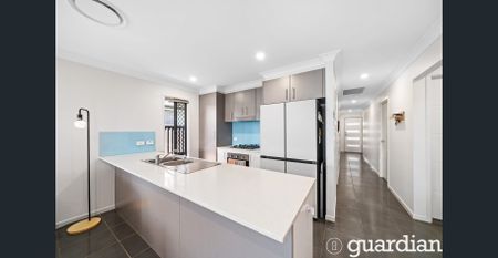 Family home in North Kellyville - Photo 4