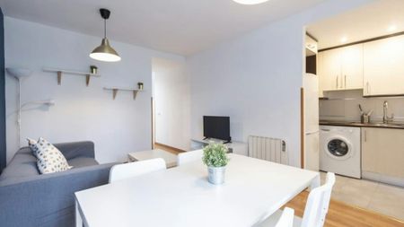 Piso de alquiler en N/a, Aluche - Photo 2