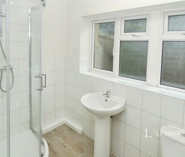3 bedroom house to rent Churchdale Road, Eastbourne, BN22 - Photo 6
