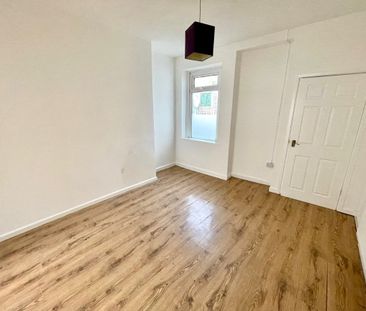 Merthyr Street, BARRY - Photo 6