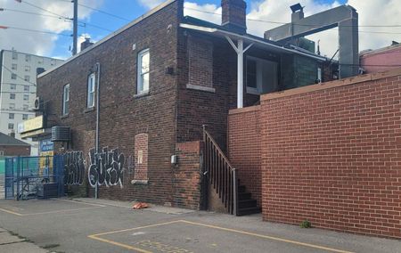 For Lease - 1023 Pape Avenue Unit# Upper, Toronto, Ontario - Photo 3