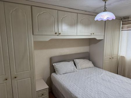 3 bedroom house share to rent - Photo 4