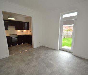 2 bed semi-detached house to rent in Ladybank Drive, Glasgow, G52 - Photo 5