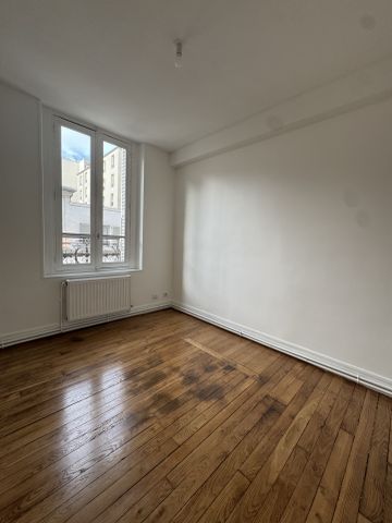 Location Appartement 4 pièces 63m² PARIS 15ème - Photo 4