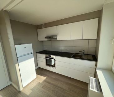 --- NIEUW --- Volledig vernieuwd 1-slaapkamerappartement + autostaa... - Foto 4