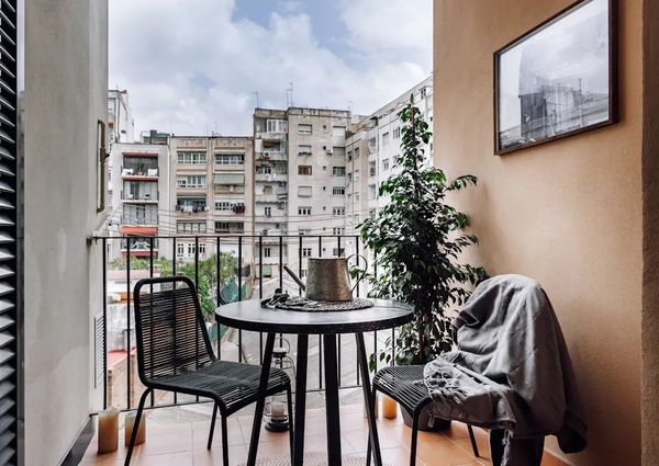 Carrer de Villarroel, Barcelona, Catalonia 08036