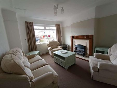 Hawkhill Drive, Leeds, LS15 - Photo 3