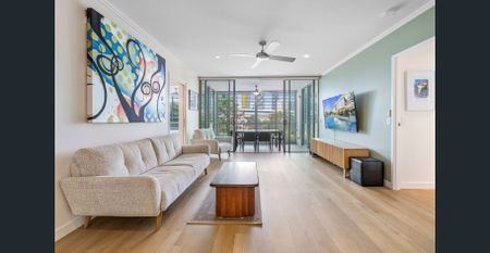 Fully Furnished Apartment in Prestigious ‘The Point Residences’ - Photo 4