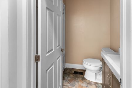 For Lease - 56 YARMOUTH Street Unit# B, Guelph, Ontario - Photo 4