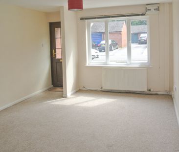 2 bedroom Terraced for rent - Photo 1