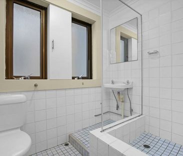 13/240 Campbell Parade, Bondi Beach NSW 2026 - Apartment For Rent |... - Photo 1