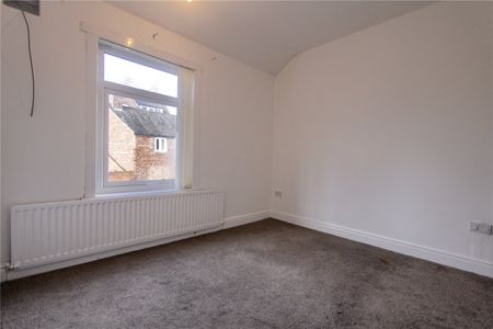 2 bed end of terrace house to rent in Haymore Street, Middlesbrough, TS5 - Photo 3